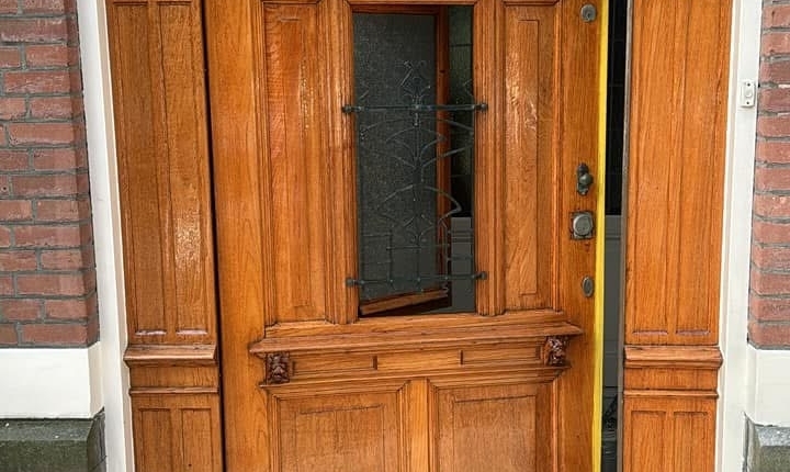 Buiten Schilderwerk deur